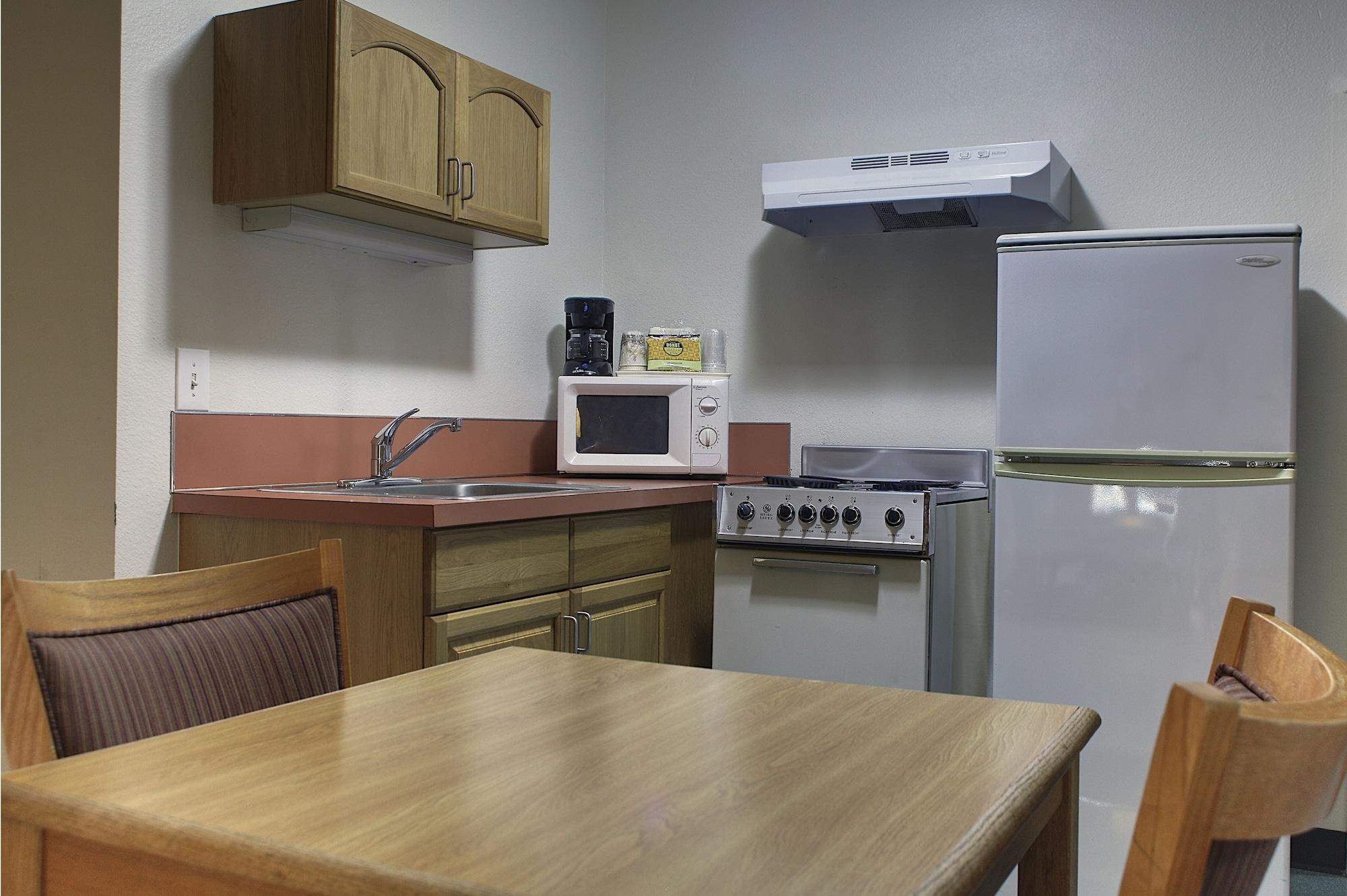 פורטלנד Aladdin Inn And Suites מראה חיצוני תמונה